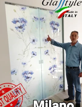 Questa porta in vetro stratificato è un elemento distintivo che unisce estetica e funzionalità. Il suo design modello tribù, con motivi geometrici e linee audaci, porta un senso di avventura e originalità negli spazi interni. Ideale per chi desidera esprimere la propria personalità attraverso l'arredamento, questa porta è perfetta per soggiorni, studi o qualsiasi ambiente che richieda un tocco di creatività. Scegli la nostra porta in vetro stratificato per trasformare il tuo spazio in un'opera d'arte vivente!